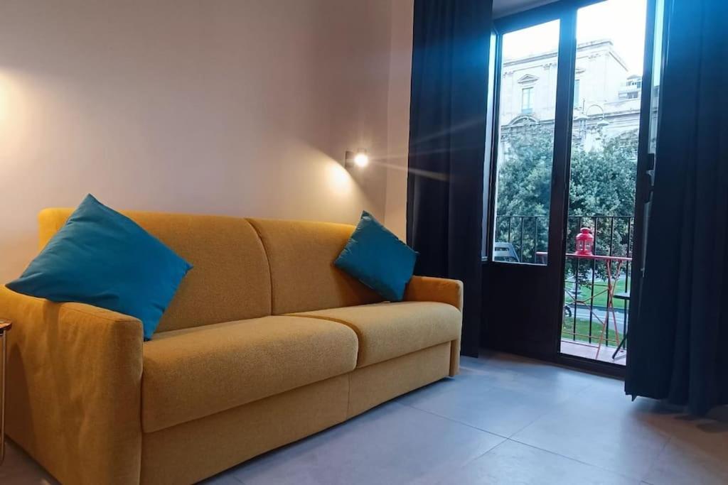 Dimora Cutelli Apartment Catania Ngoại thất bức ảnh